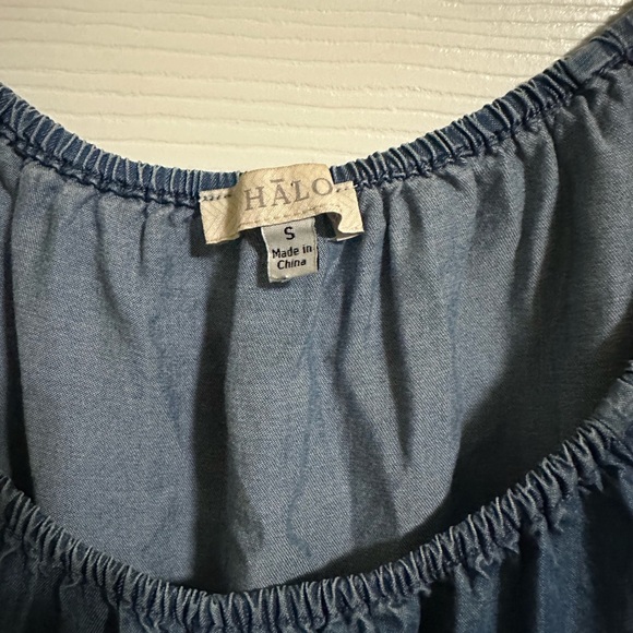 Halo Denim Blue Ruffle Blouse - Picture 3 of 5